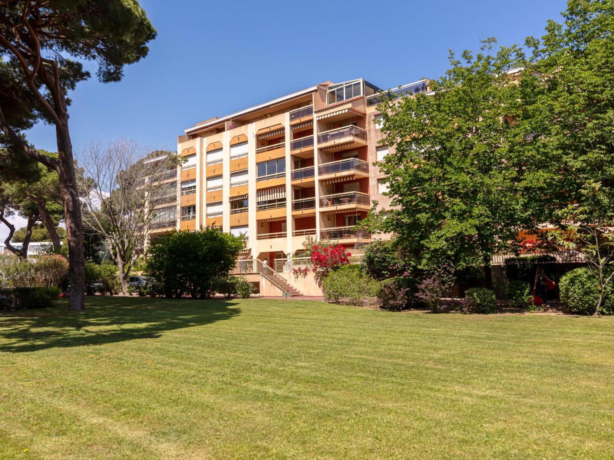 Studio Les Regates-3 By Interhome Hyères Exterior foto